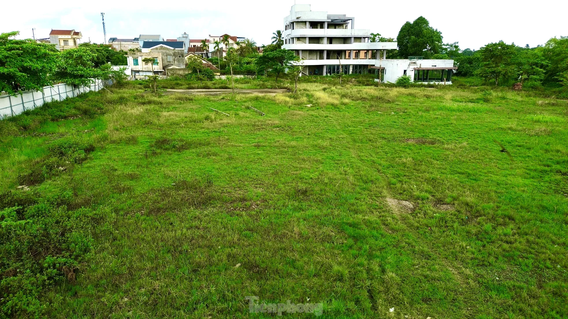 Cận cảnh tổ hợp thương mại dịch vụ hơn 200 tỷ ‘bất động’ nhiều năm ven sông Hương ảnh 3