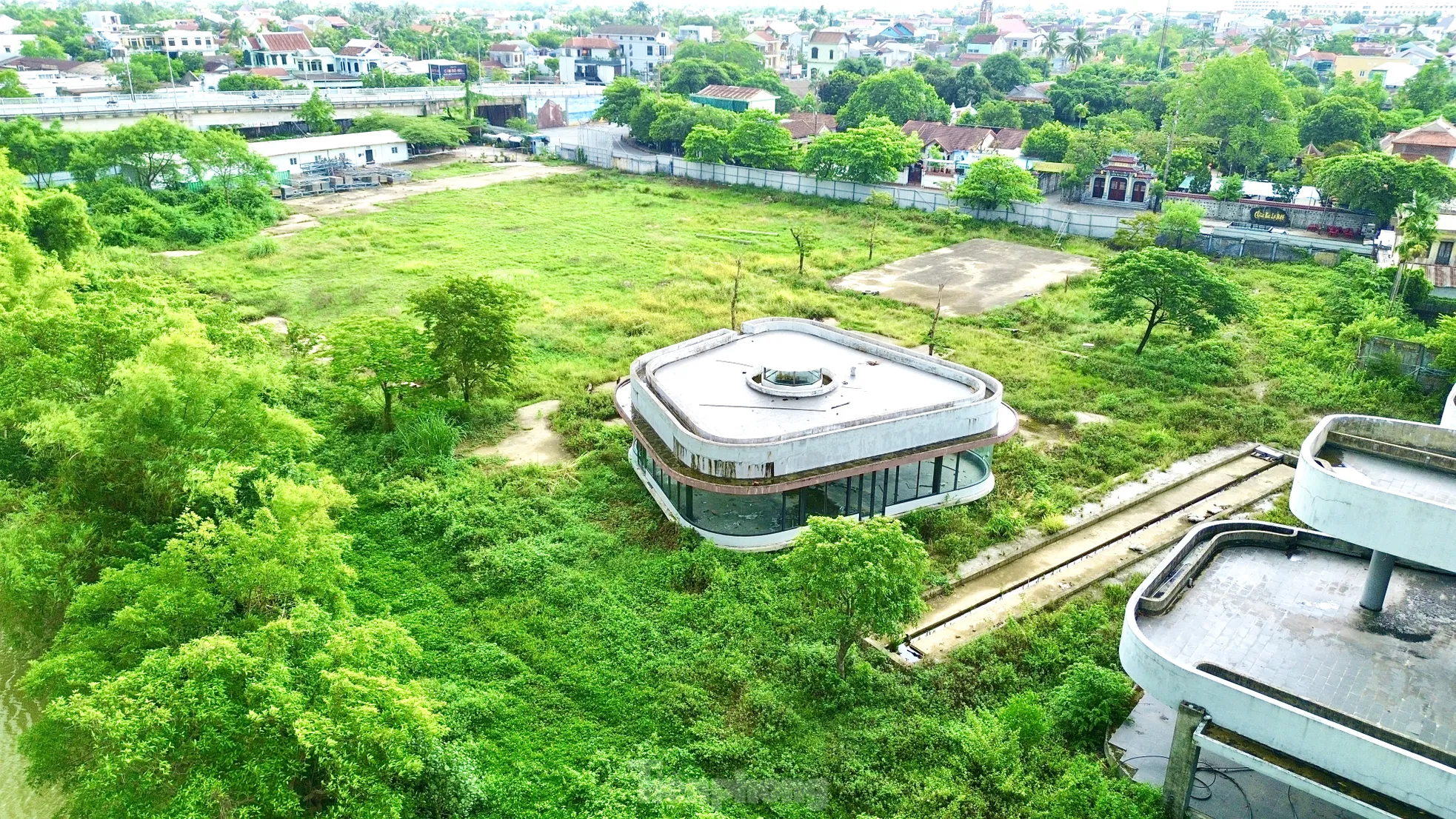 Cận cảnh tổ hợp thương mại dịch vụ hơn 200 tỷ ‘bất động’ nhiều năm ven sông Hương ảnh 4