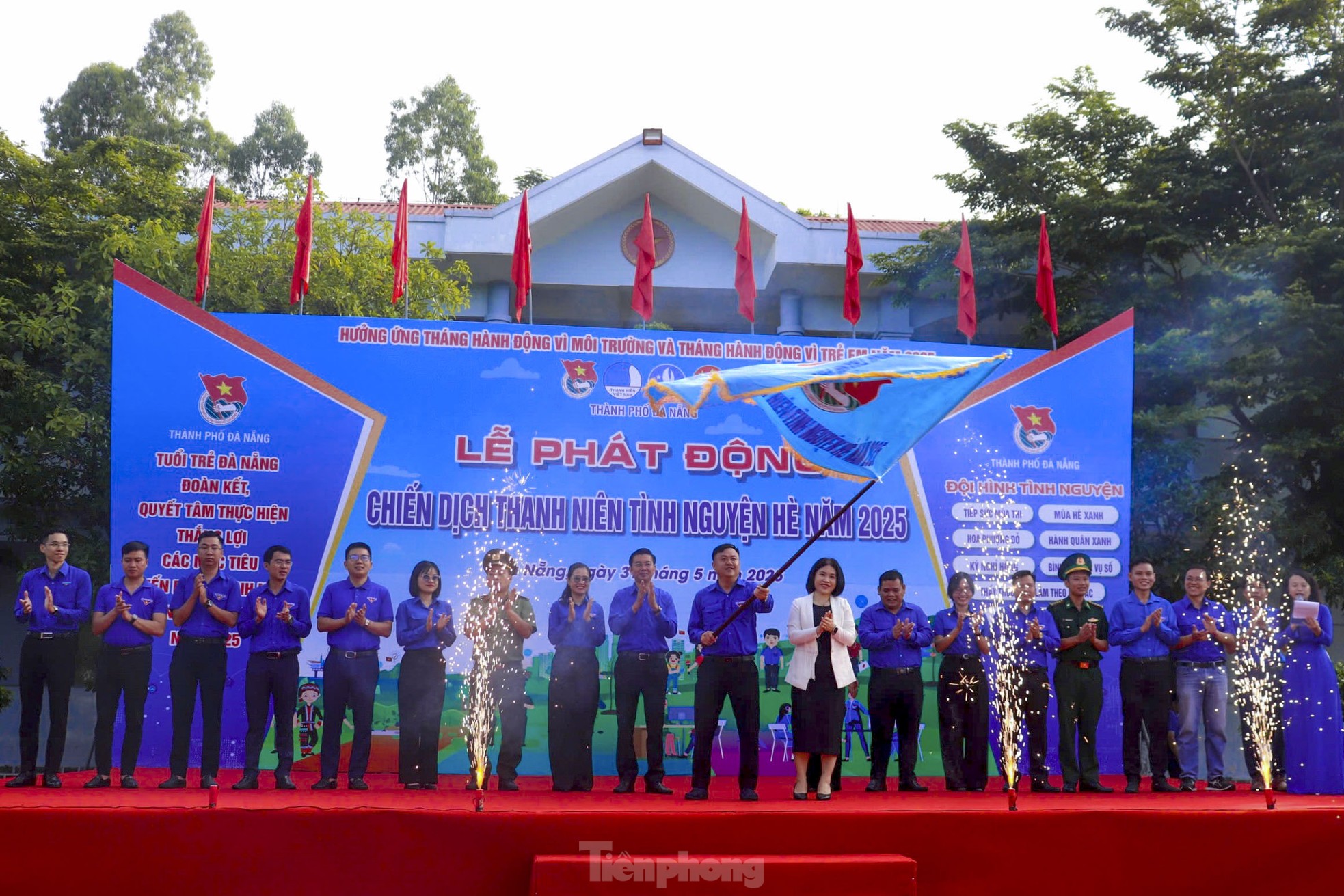 8 đội hình ra quân chiến dịch Thanh niên tình nguyện hè Đà Nẵng 2025 ảnh 6