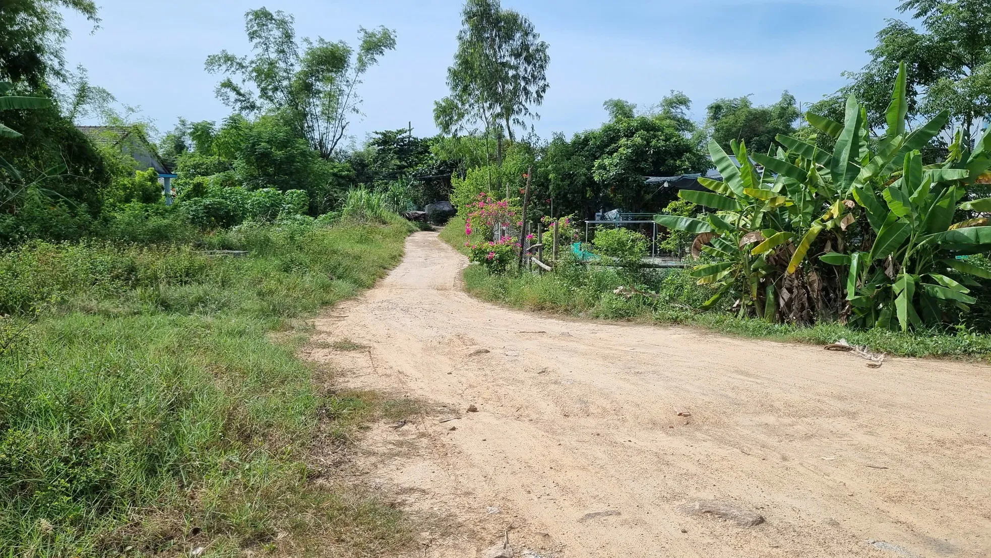 Tuyến đường hơn 2km ở Quảng Nam làm gần 6 năm vẫn không xong ảnh 7