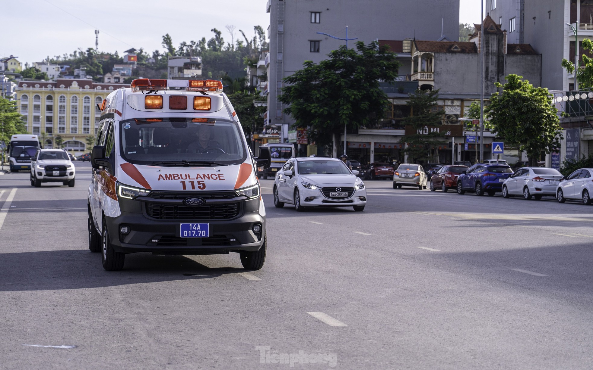 Gần 16.000 học sinh Quảng Ninh thi vào lớp 10, huy động lực lượng lớn công an bảo vệ kỳ thi ảnh 3