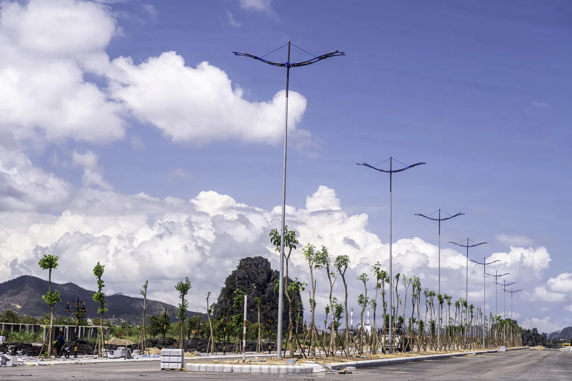 'Bay' trên đường bao biển gần 500 tỷ đồng sắp hoàn thành ở Cẩm Phả ảnh 12