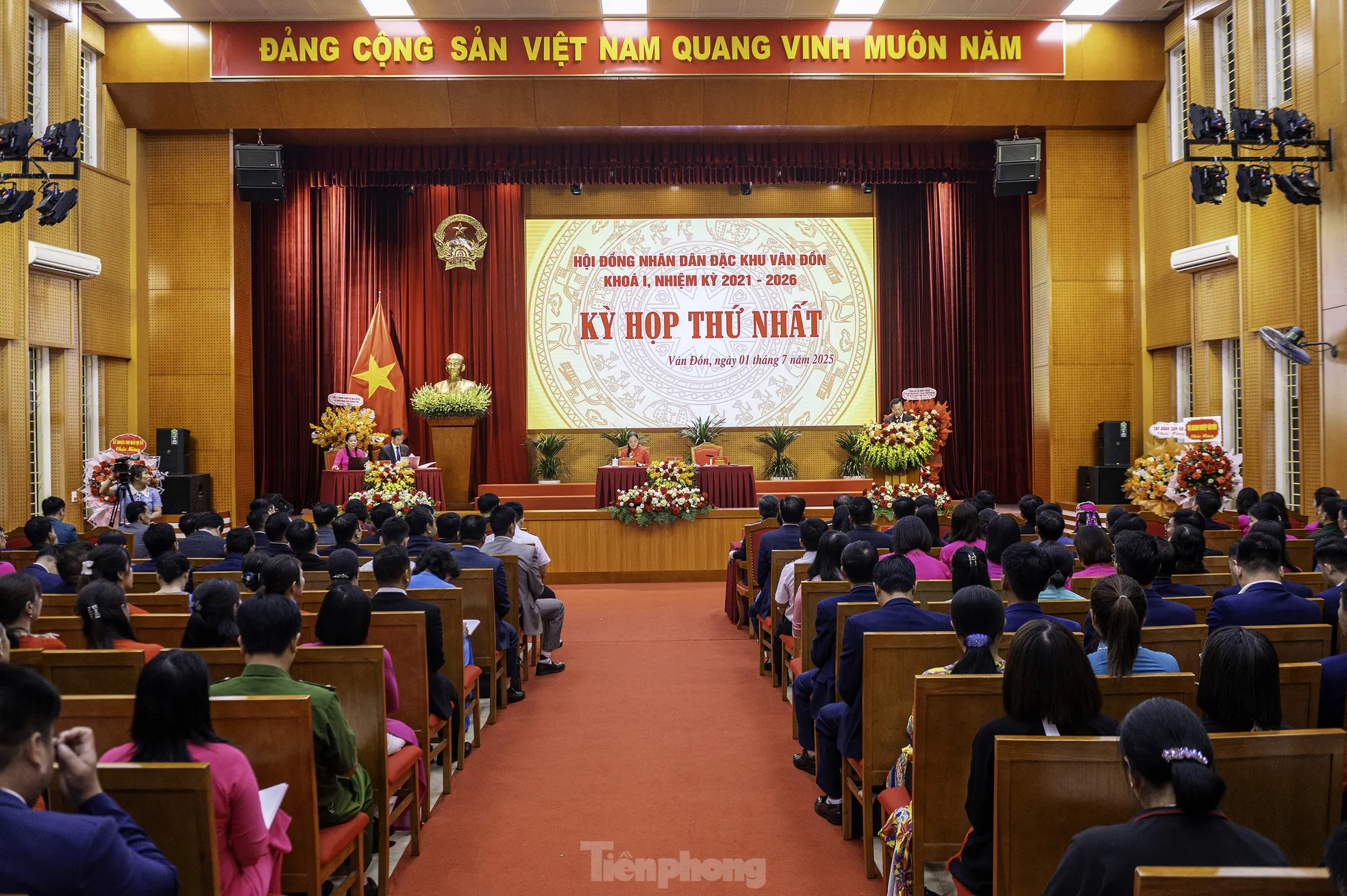 Đặc khu Vân Đồn ra mắt bộ máy lãnh đạo, vận hành mô hình chính quyền mới ảnh 1