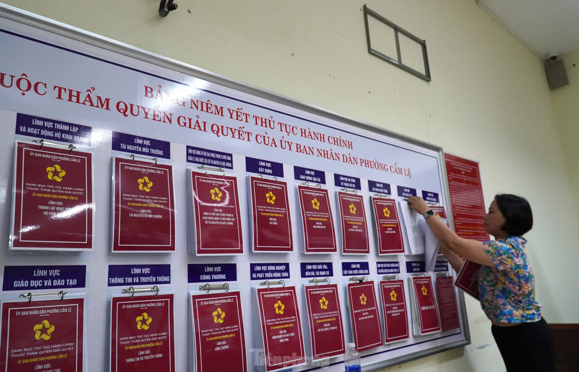 Cận cảnh những giờ phút hoạt động cuối cùng của cấp quận tại Đà Nẵng ảnh 6