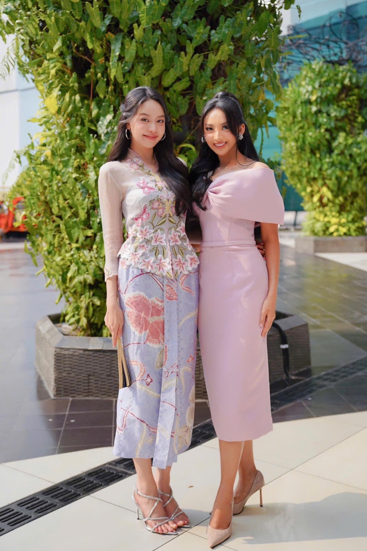 Hoa hậu Thanh Thủy diện trang phục truyền thống Indonesia khi tham dự sự kiện ảnh 2