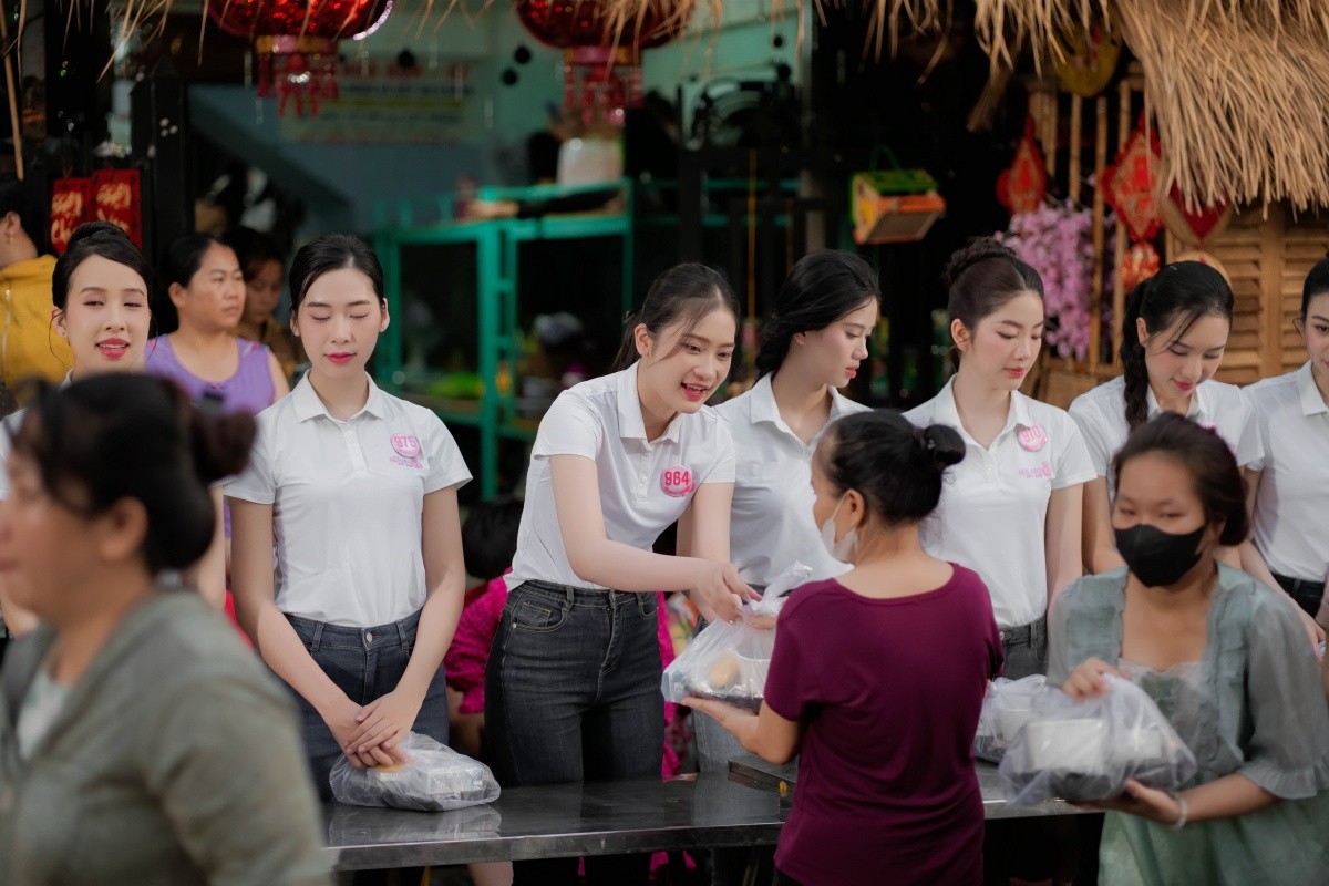 Thí sinh Hoa hậu Việt Nam 2024 thực hiện dự án cộng đồng ở tập 4 show thực tế ảnh 17