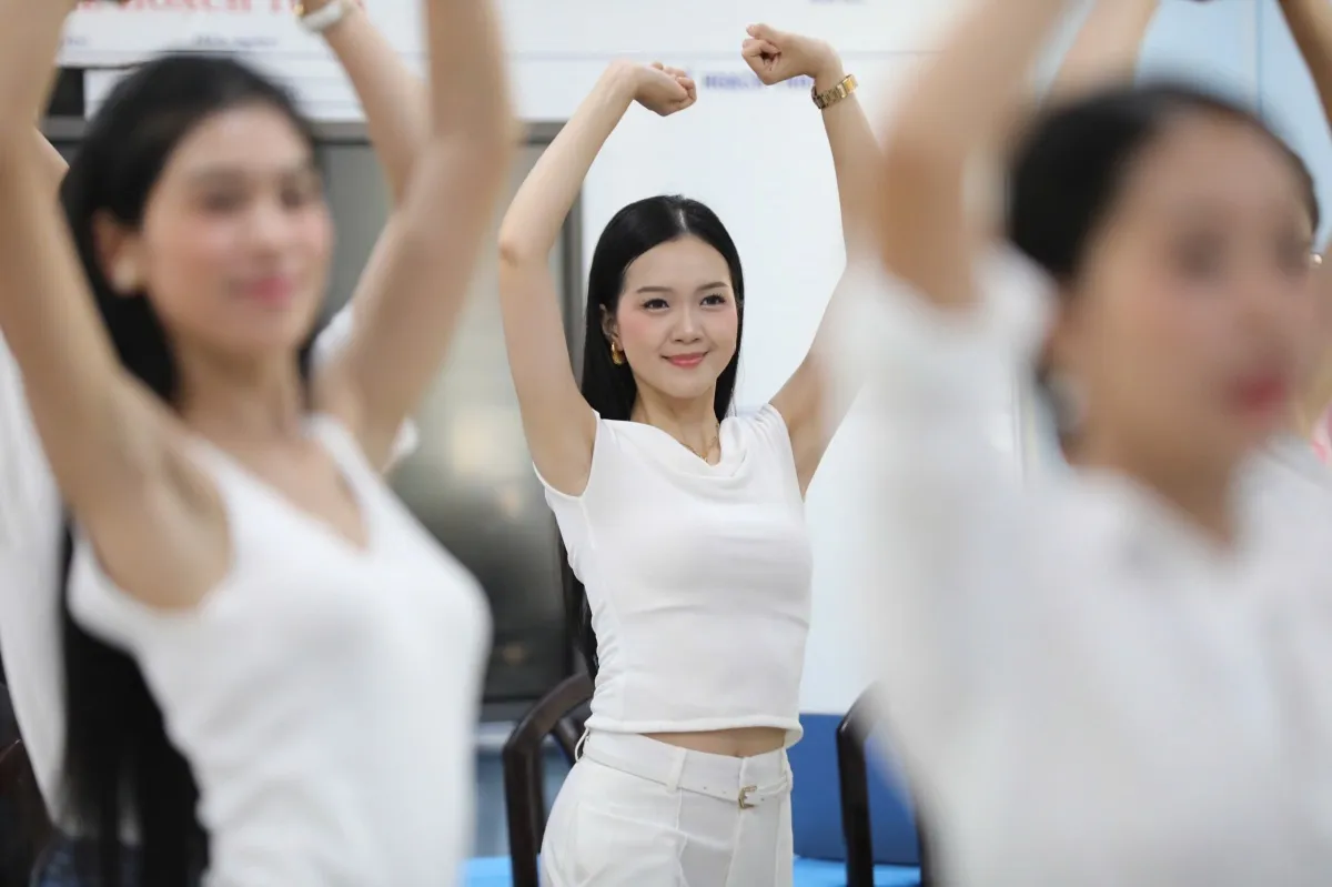Top 25 Hoa hậu Việt Nam 2024 tập vũ đạo cho màn đồng diễn tại đêm Chung kết ảnh 2