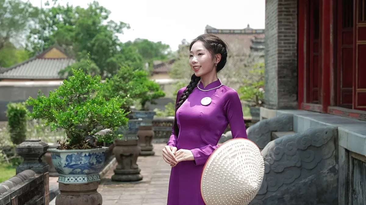 Nhan sắc xinh đẹp của Top 25 Hoa hậu Việt Nam 2024 trong bộ ảnh áo dài tại Huế ảnh 5