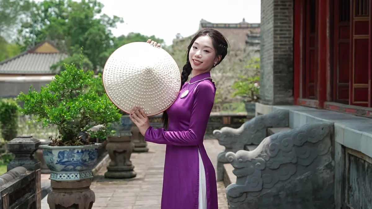 Nhan sắc xinh đẹp của Top 25 Hoa hậu Việt Nam 2024 trong bộ ảnh áo dài tại Huế ảnh 6