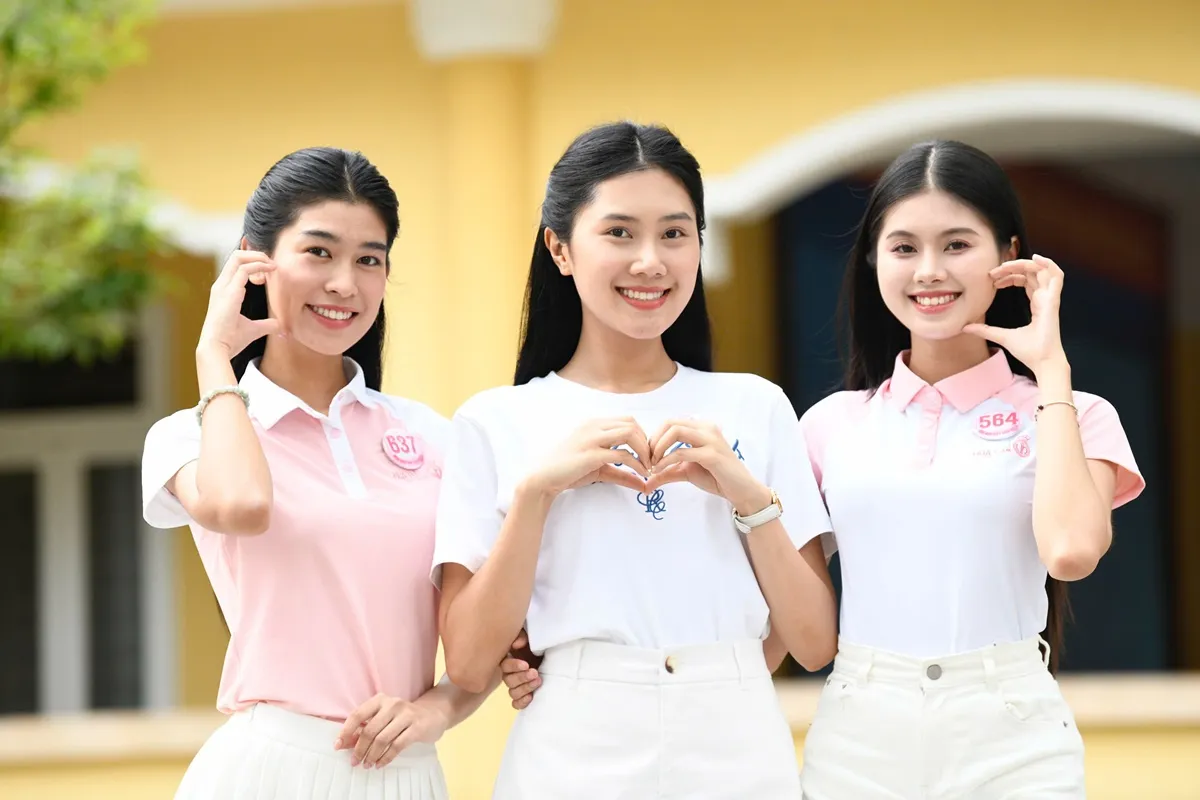 Thí sinh Hoa hậu Việt Nam 2024 chia sẻ khoảnh khắc vui vẻ trước thềm Chung kết ảnh 2