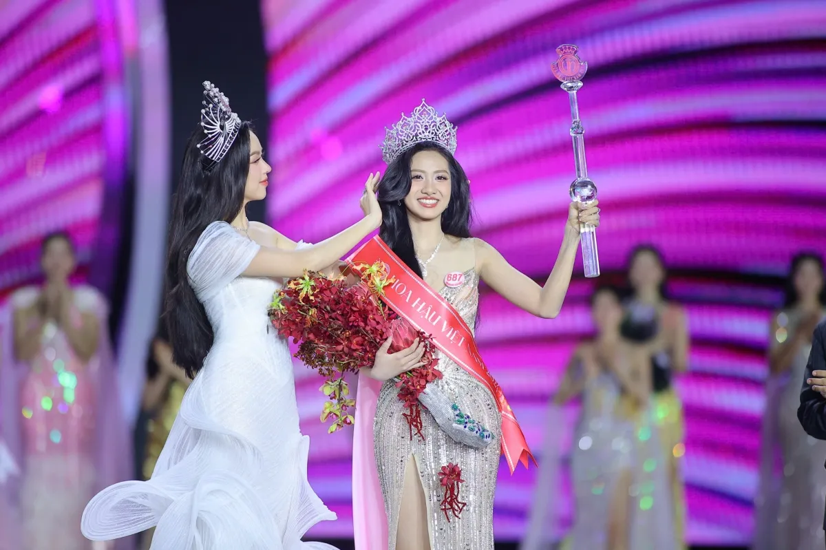 Tân Hoa hậu Việt Nam 2024 Hà Trúc Linh nổi bật với sự thông minh và làn da khỏe khoắn ảnh 5