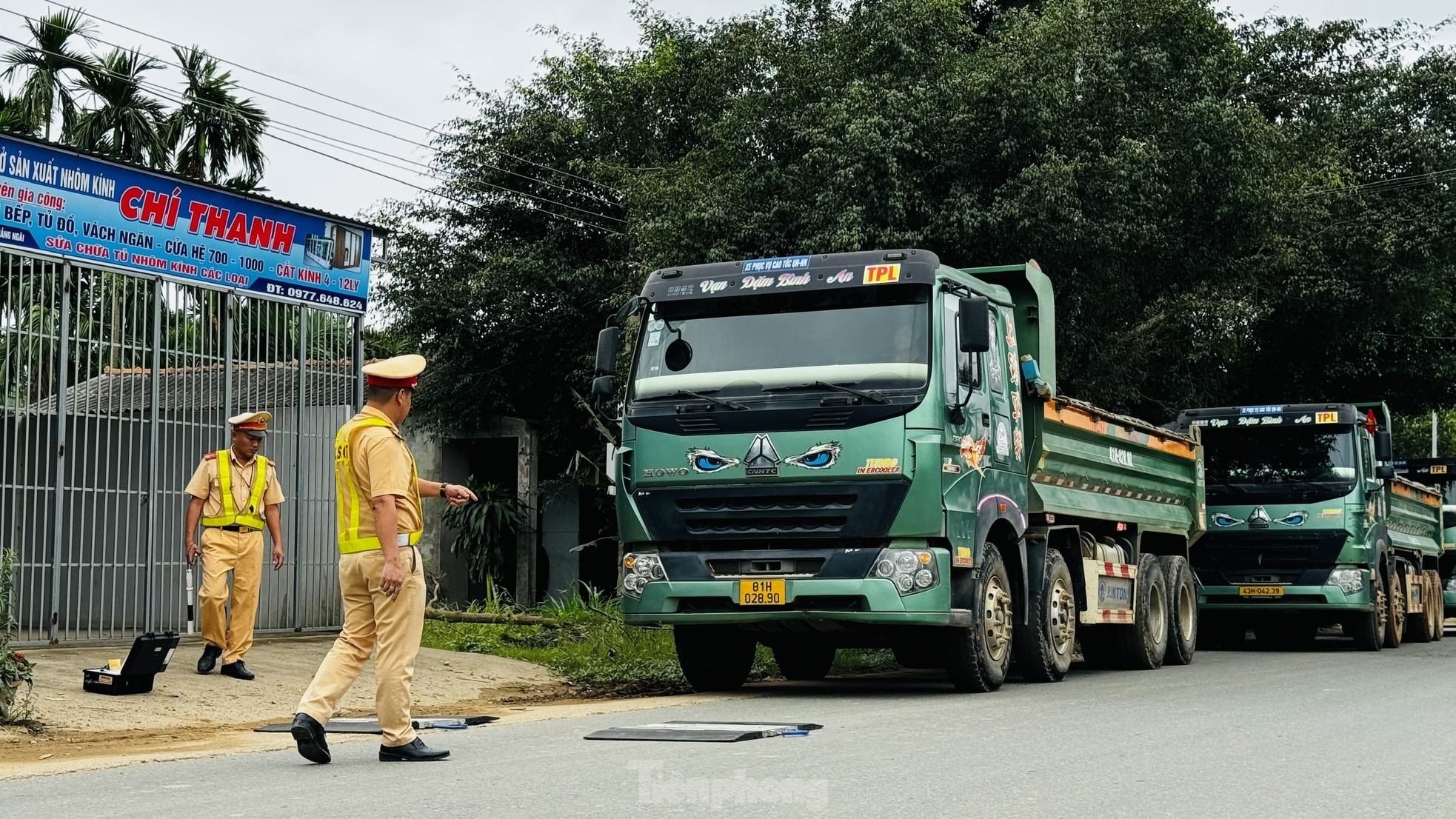 Xử nghiêm những chiếc xe hung thần trên tỉnh lộ 624 ảnh 2