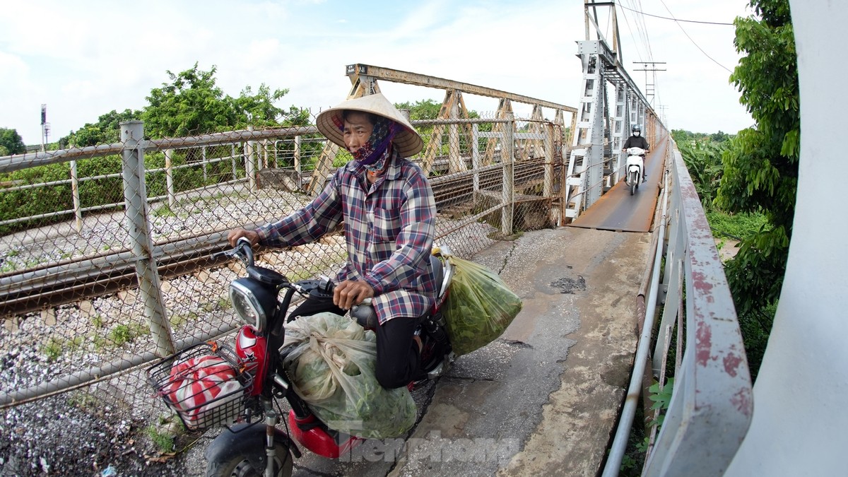 Toàn cảnh cầu đường sắt Phú Lương hơn 100 năm tuổi trước thông tin được 'đại tu' hàng trăm tỉ ảnh 4