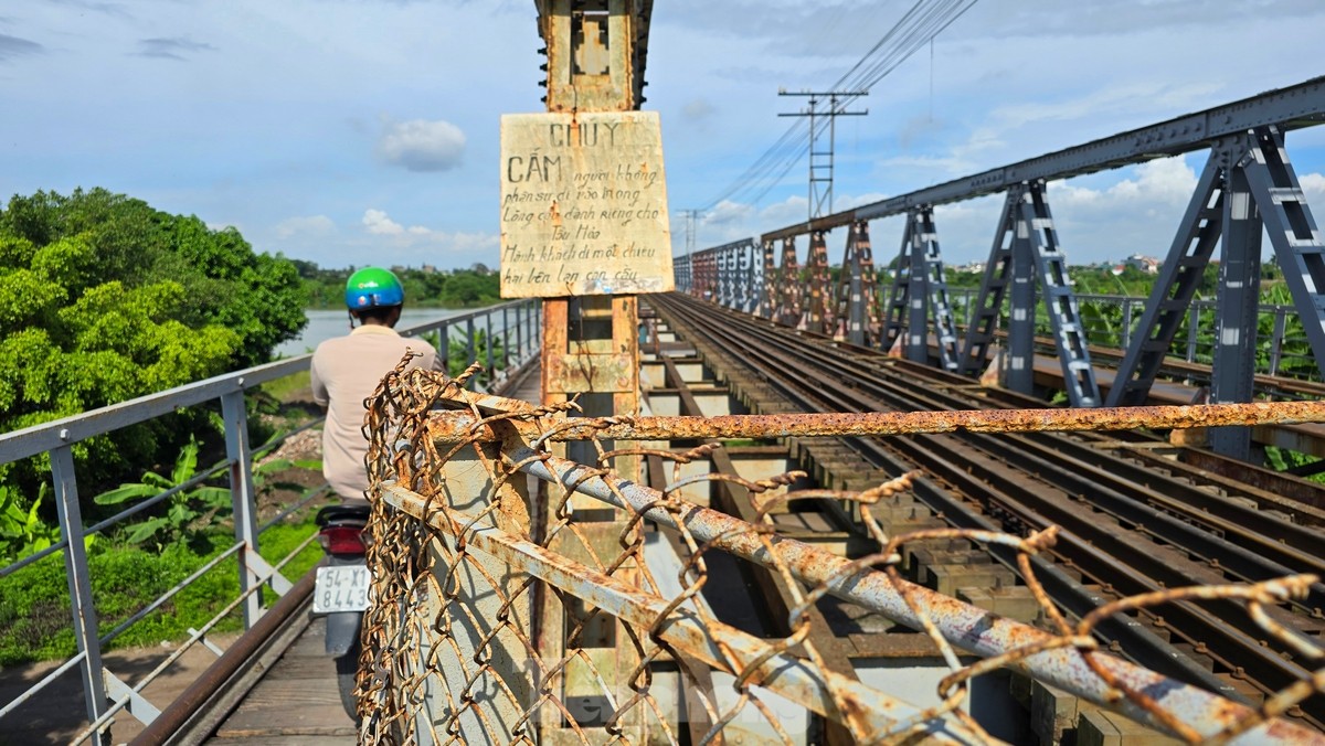 Toàn cảnh cầu đường sắt Phú Lương hơn 100 năm tuổi trước thông tin được 'đại tu' hàng trăm tỉ ảnh 11