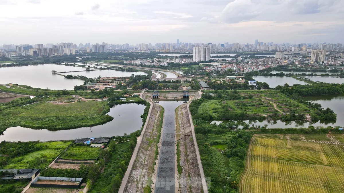 Cận cảnh những trạm bơm chống ngập cho thành phố Hà Nội ảnh 3