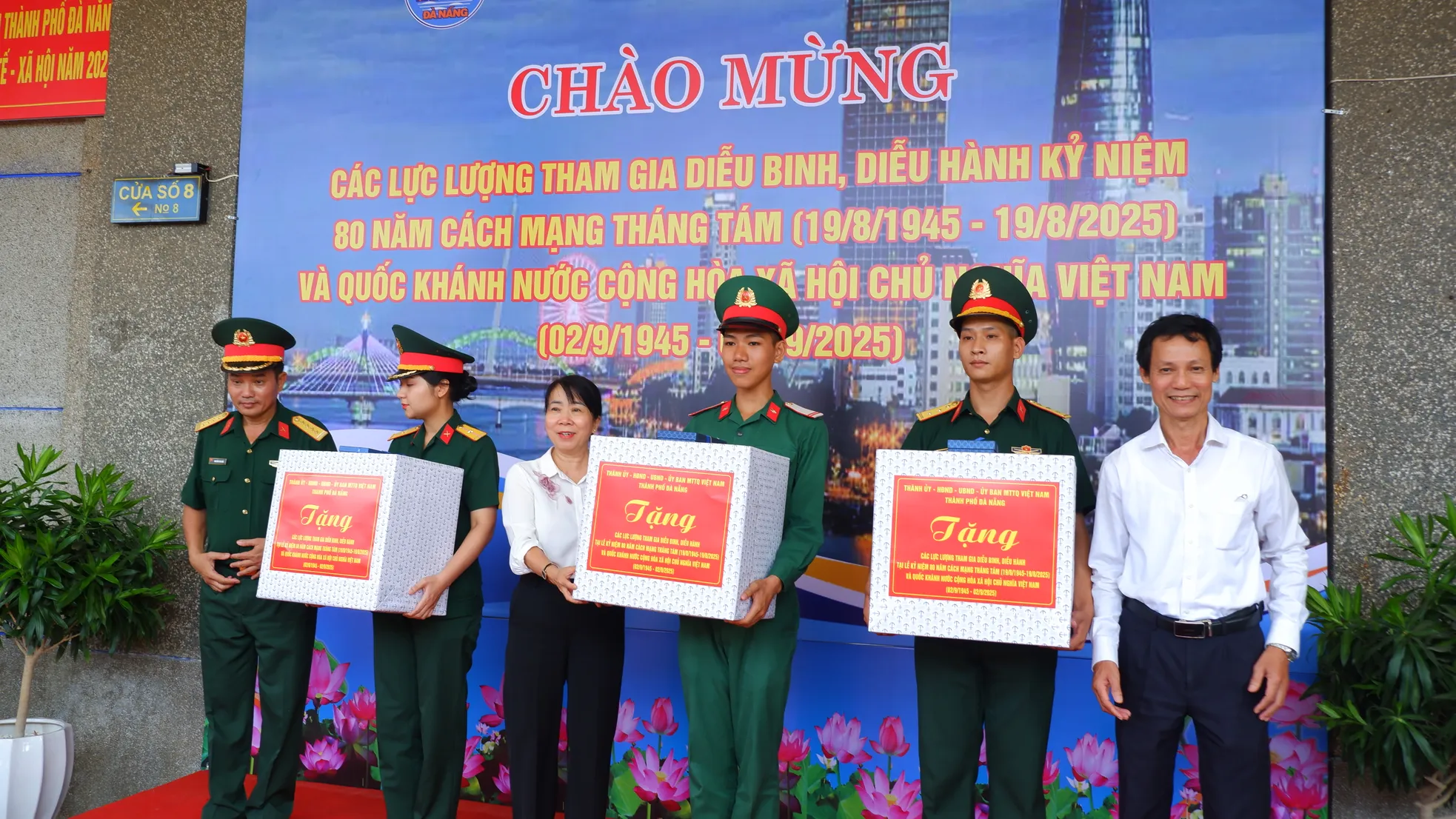 Rạng rỡ những 'bóng hồng' tham gia diễu binh mừng 80 năm Quốc khánh ảnh 14