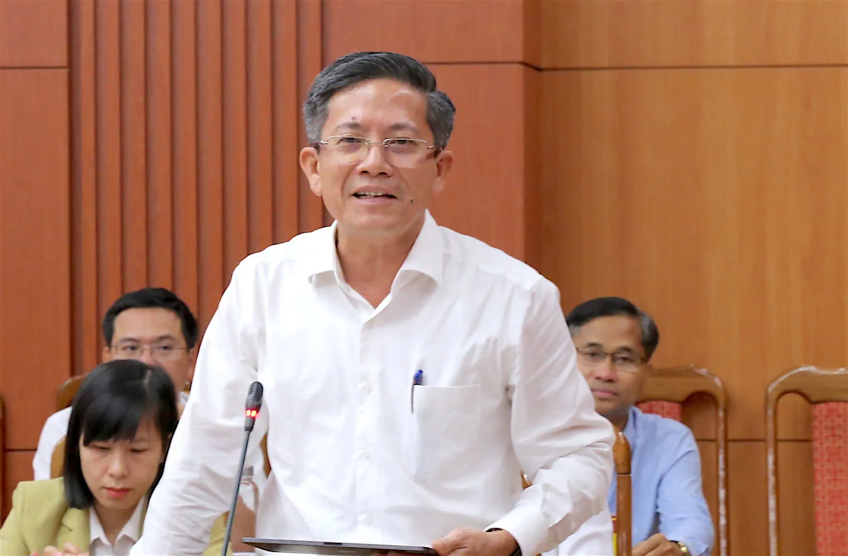 Phân công nhiệm vụ Chủ tịch và 8 Phó Chủ tịch thành phố Đà Nẵng ảnh 2