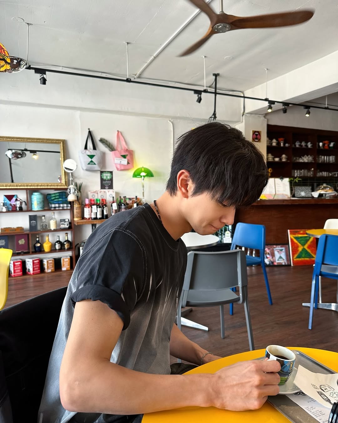 Resident Playbook: In4 bác sĩ gây mê đổ Yi Young, khán giả muốn "đạp 2 thuyền" ảnh 8