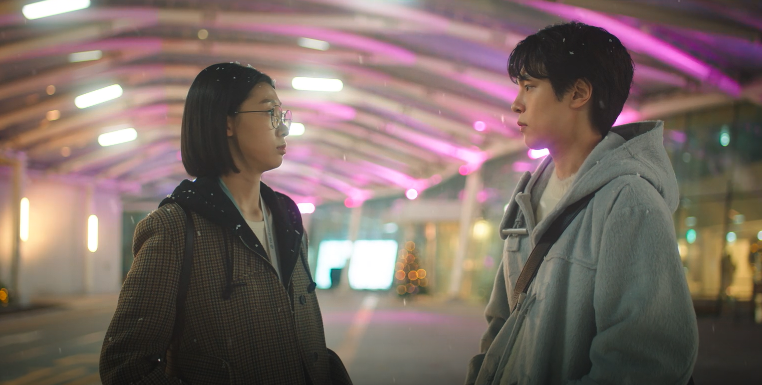 Kết Resident Playbook: Bộ tứ OBGY gieo nụ cười lẫn nước mắt, cameo "nhà Gấu" sến ảnh 11