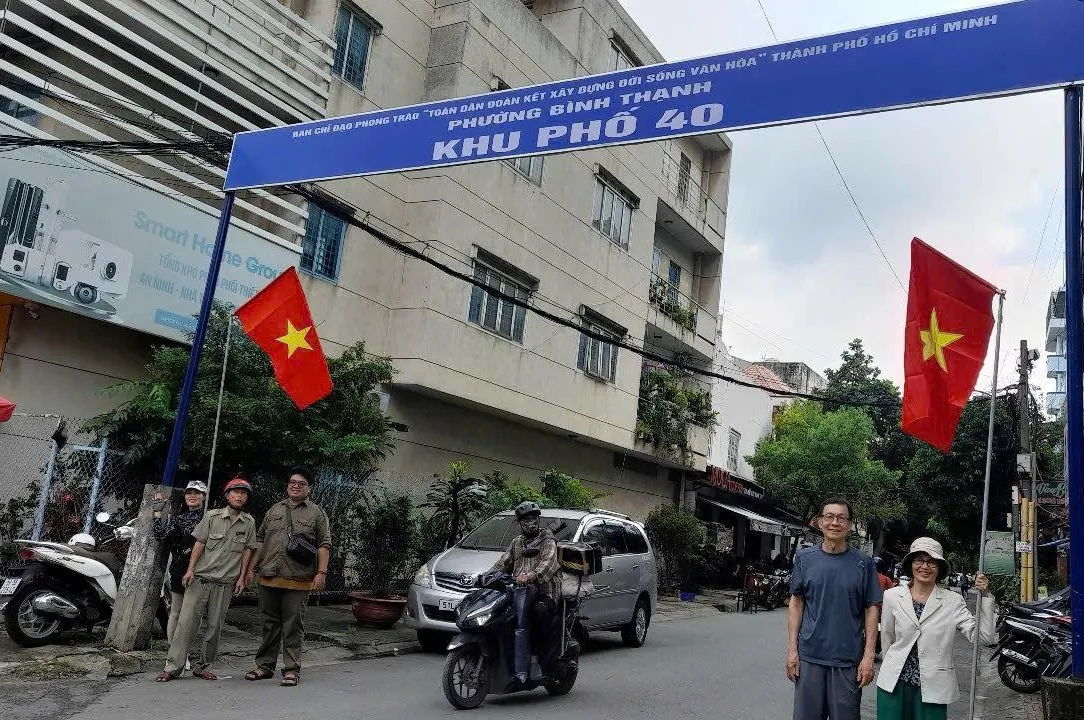 Cận cảnh bảng tên trụ sở phường Sài Gòn, Bình Thạnh ảnh 7