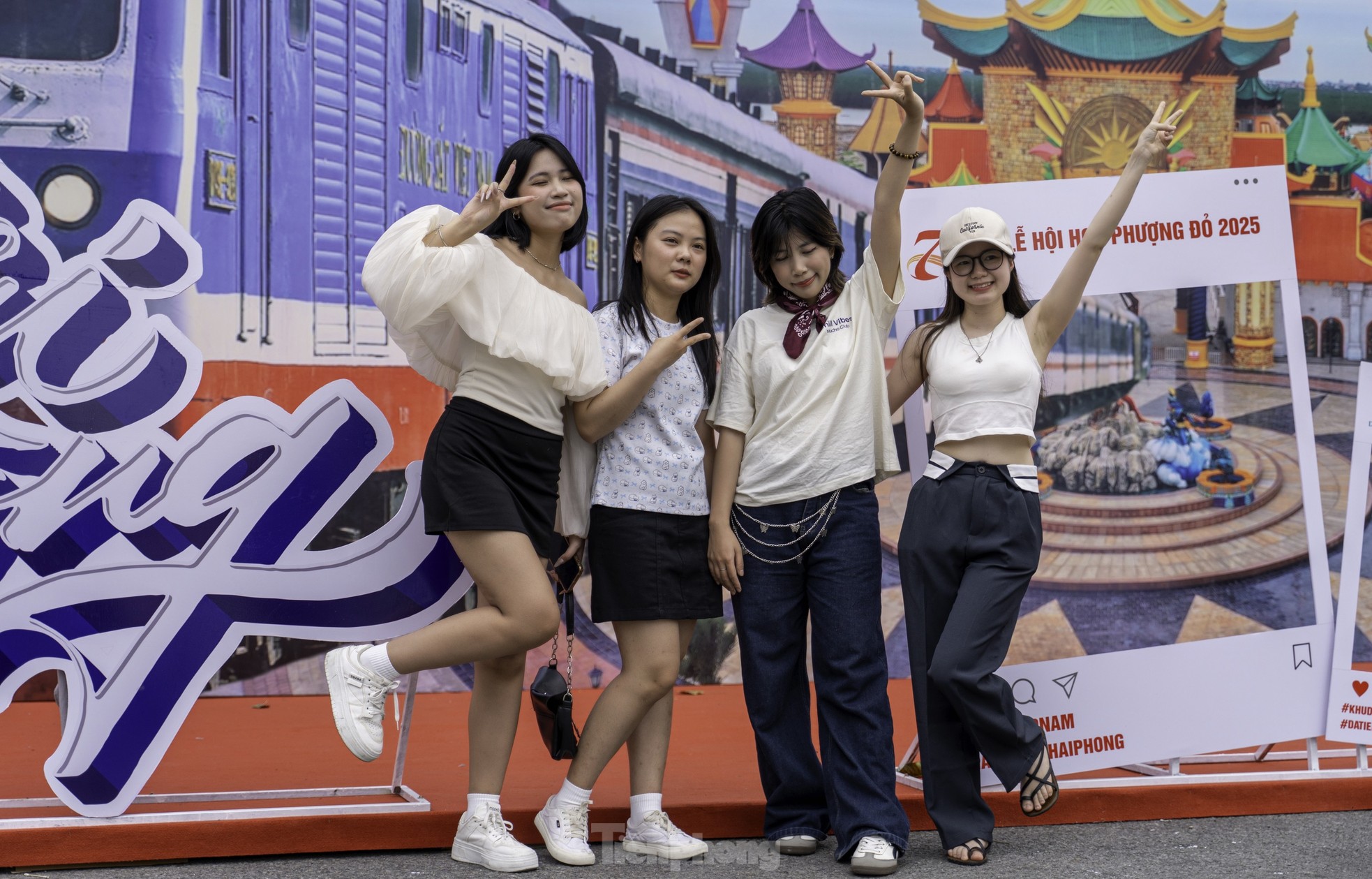 Tàu hỏa 5 sao Hà Nội - Hải Phòng chính thức ‘trình làng’ ảnh 22