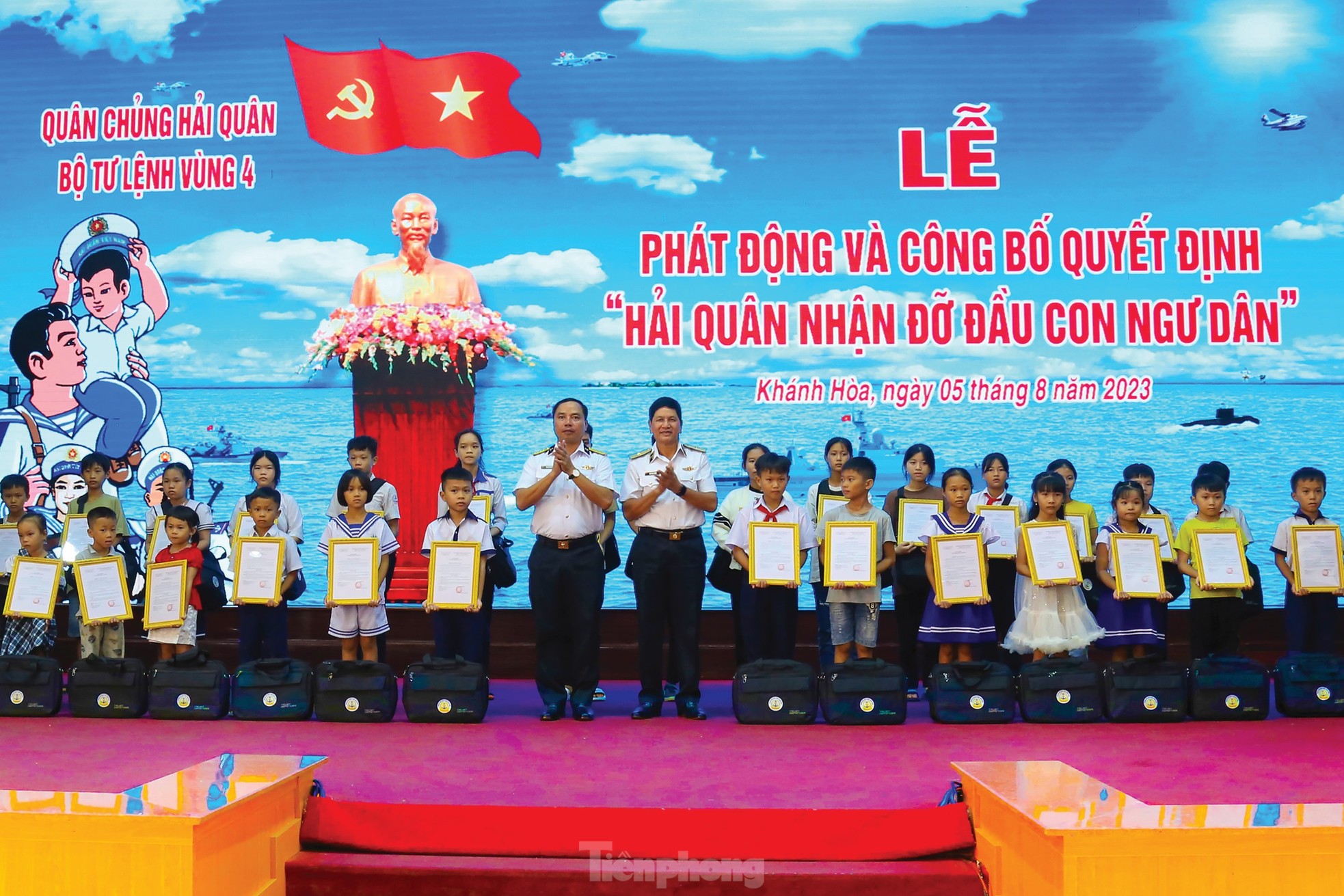 Vùng 4 Hải quân không để bị động, bất ngờ, sẵn sàng chiến đấu bảo vệ chủ quyền biển đảo ảnh 19