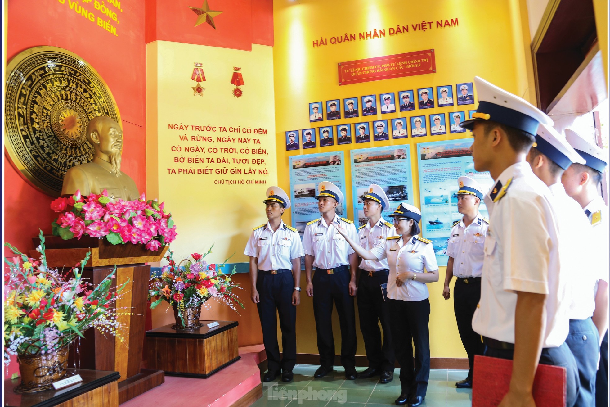 Vùng 4 Hải quân không để bị động, bất ngờ, sẵn sàng chiến đấu bảo vệ chủ quyền biển đảo ảnh 18