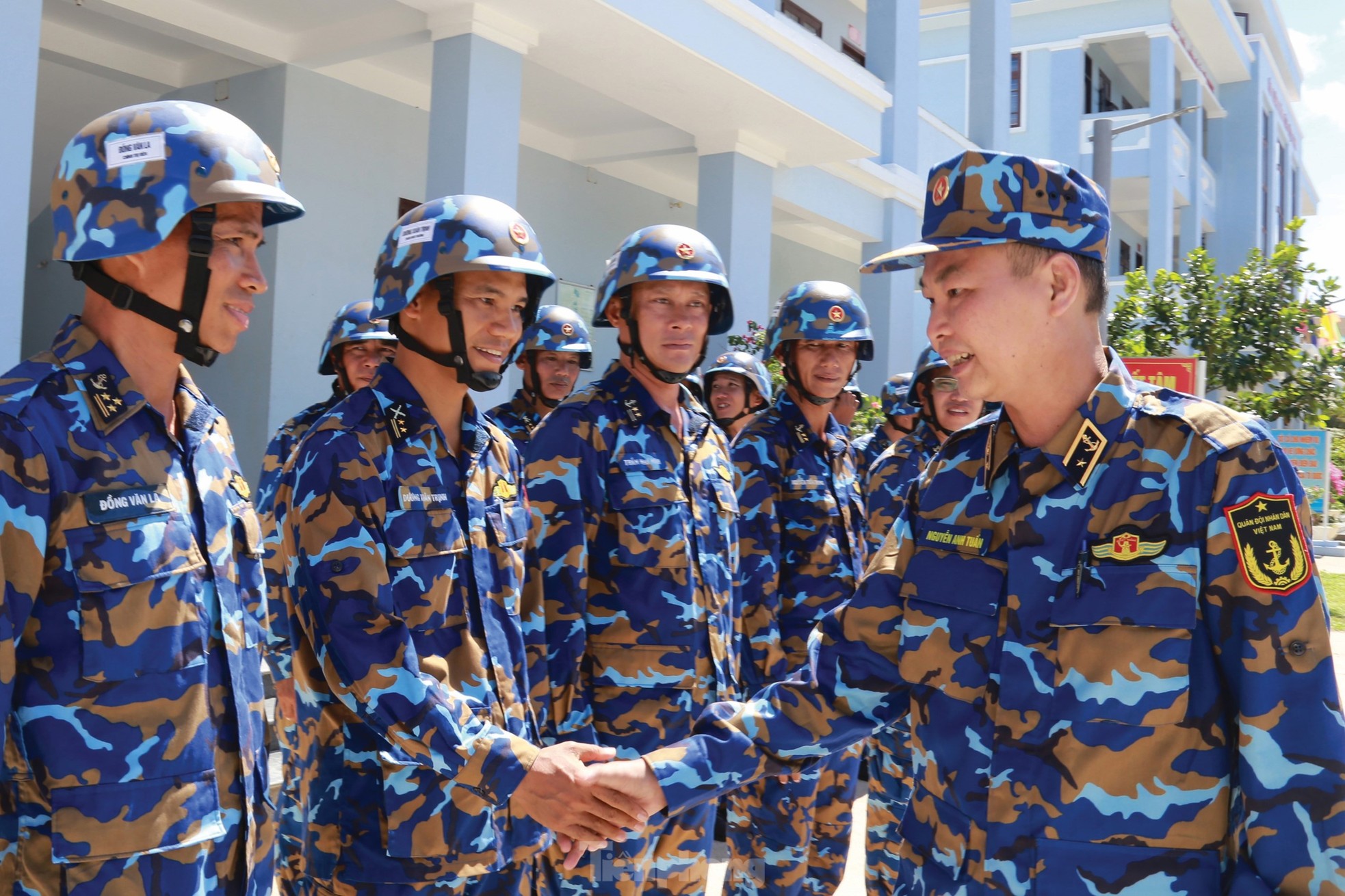 Vùng 4 Hải quân không để bị động, bất ngờ, sẵn sàng chiến đấu bảo vệ chủ quyền biển đảo ảnh 5