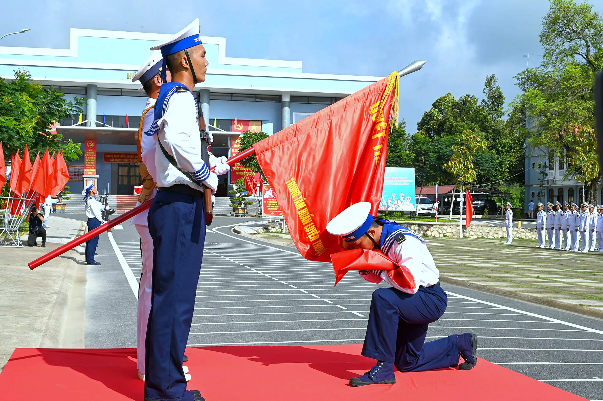 Thượng tướng Trịnh Văn Quyết yêu cầu chiến sĩ Hải quân khắc sâu lời thề danh dự ảnh 4