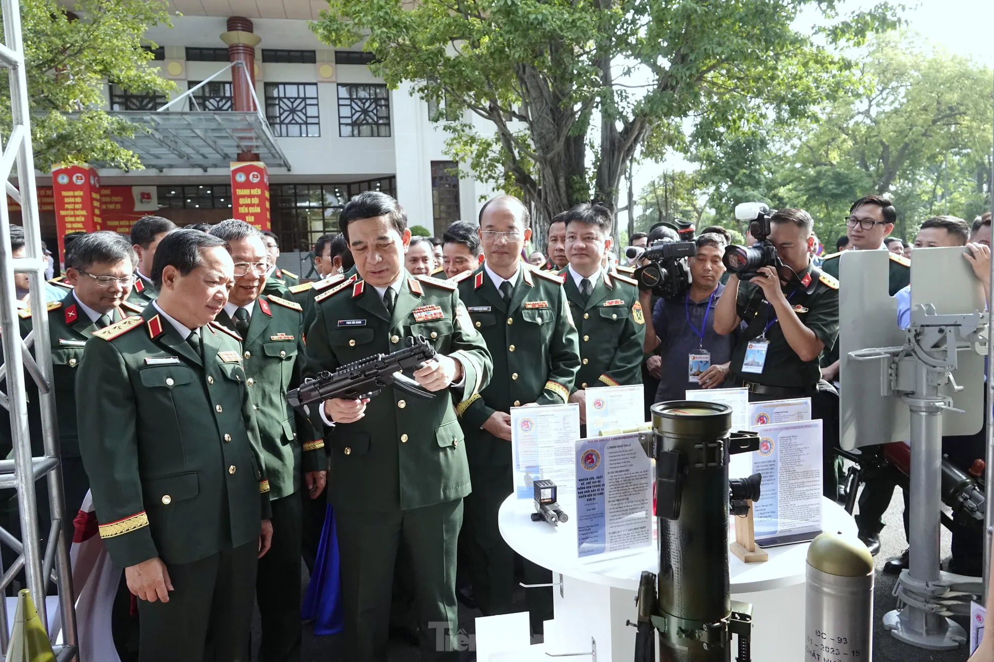 Đại tướng Phan Văn Giang: Tuổi trẻ Quân đội gánh vác trọng trách phát triển khoa học quân sự ảnh 19