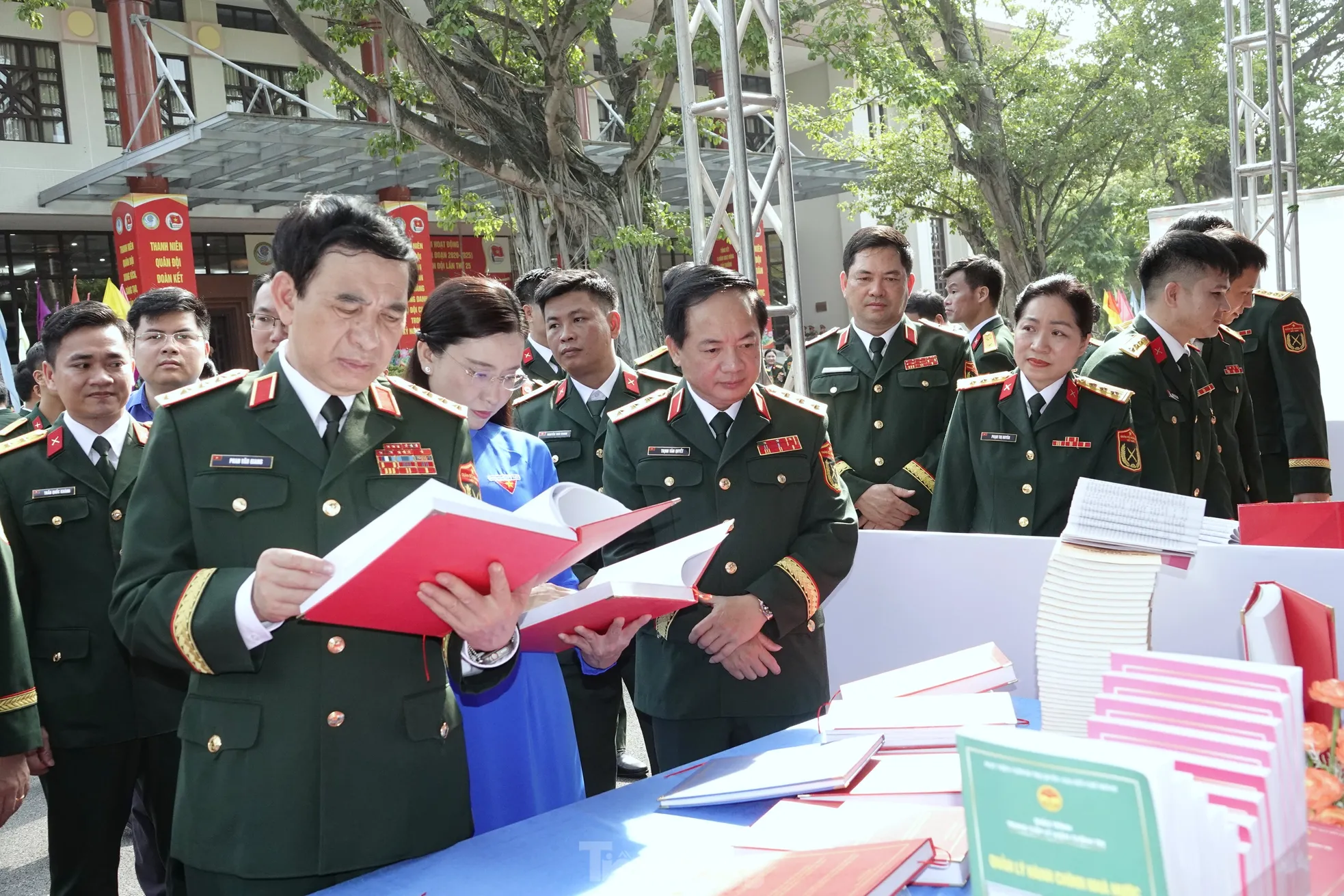 Đại tướng Phan Văn Giang: Tuổi trẻ Quân đội gánh vác trọng trách phát triển khoa học quân sự ảnh 21