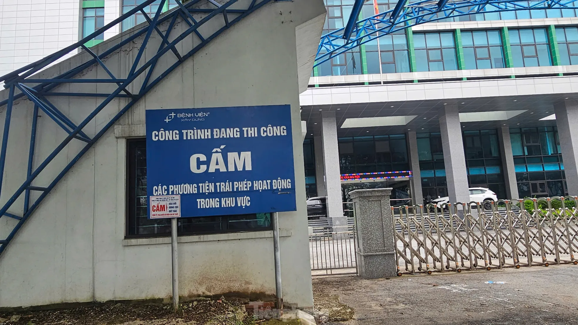 Giữa Thủ đô, dự án xây Bệnh viện gần 20 năm vẫn chưa xong ảnh 2