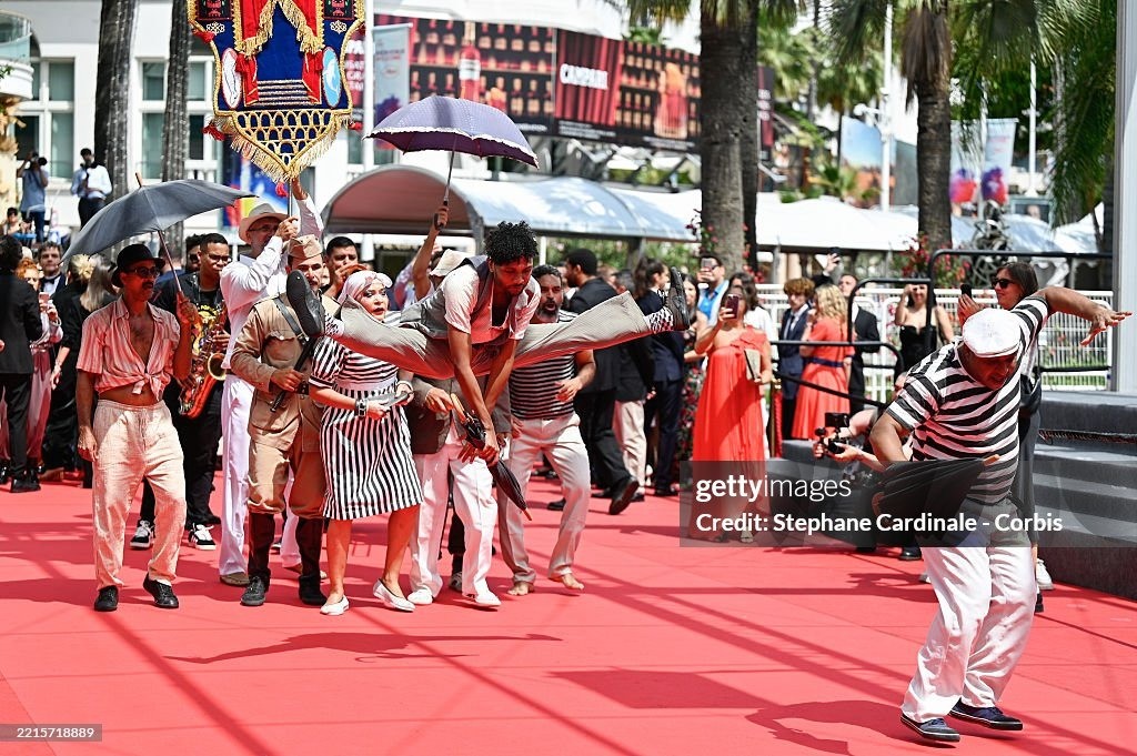 Náo loạn trên thảm đỏ Cannes ảnh 27