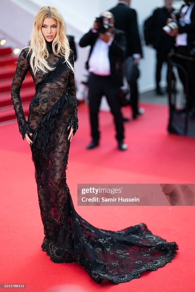 Náo loạn trên thảm đỏ Cannes ảnh 7