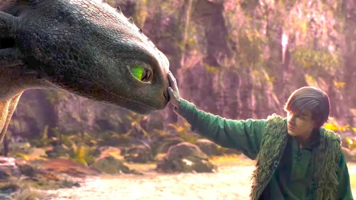 ‘Bí kíp luyện rồng’ lật đổ bom tấn Disney ảnh 1