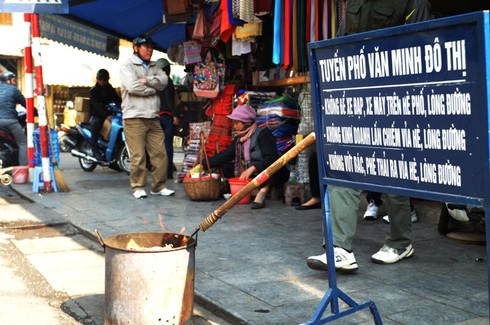 Phố cổ đỏ lửa ngày tiễn ông Táo về trời - ảnh 12