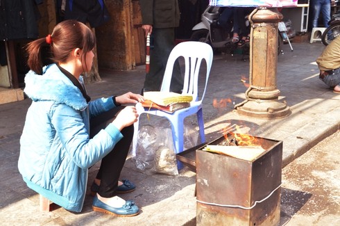 Phố cổ đỏ lửa ngày tiễn ông Táo về trời - ảnh 14