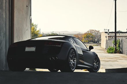 Audi R8 phiên bản đen mờ Matte Black đầy ấn tượng - ảnh 11
