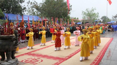 Khai hội Đền Mẫu Âu Cơ - ảnh 9