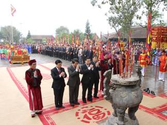 Khai hội Đền Mẫu Âu Cơ - ảnh 6