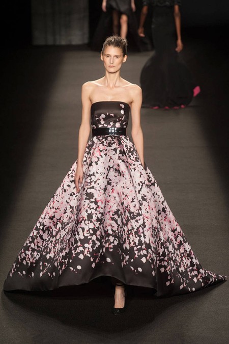 10 bộ váy dự tiệc yêu kiều tại New York Fashion Week - ảnh 9