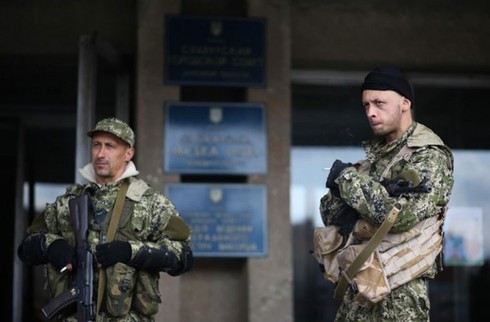 Ukraine đưa xe tăng áp sát miền Đông - ảnh 5