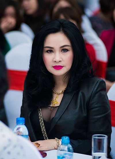 Vẻ đẹp quyến rũ ở tuổi ngoài 40 của Thanh Lam - ảnh 5