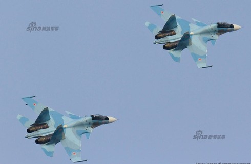 Xem 'Phi đội chim ưng' Su-30SM thao luyện trên không trung - ảnh 6