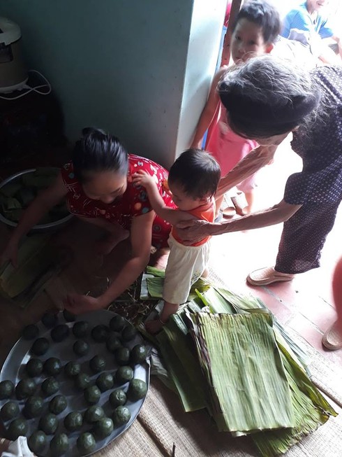Nhộn nhịp ngày rằm tháng bảy ở Lạng Sơn - ảnh 4