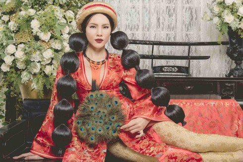 Võ Việt Chung tiếp tục đem thời trang Việt đến Mỹ - ảnh 6