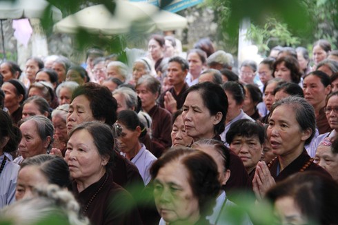 Cầu nguyện, góp tiền vì Hoàng Sa, Trường Sa - ảnh 6