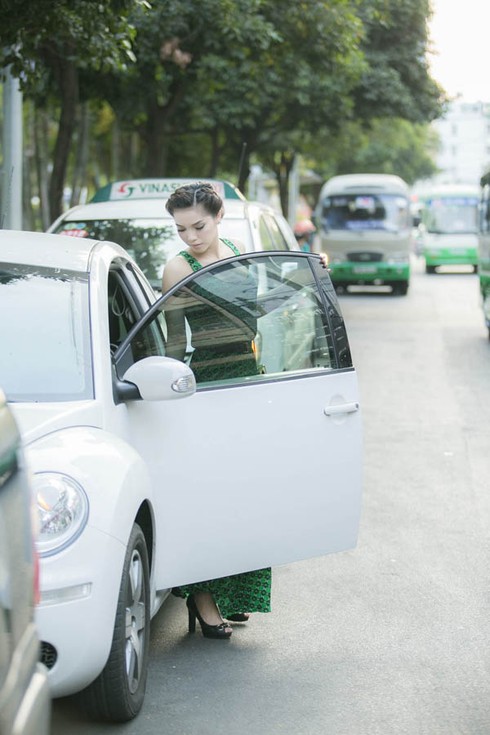 Quách An An nổi bật trên phố với 'con bọ' Volkswagen - ảnh 3