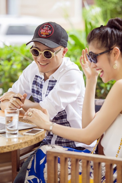 Thu Hằng đi xế hộp bạc tỷ hẹn hò Đỗ Mạnh Cường - ảnh 6