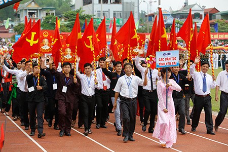 Hào hùng khí thế Điện Biên - ảnh 13